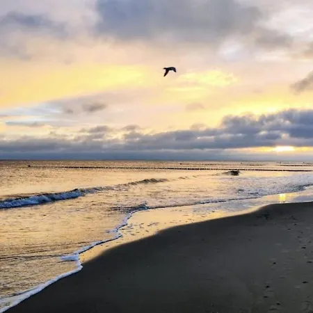 Neu Apartmenthaus-usedom Famstopp Kajuete 7 - Balkon - Strandnah Lejlighed